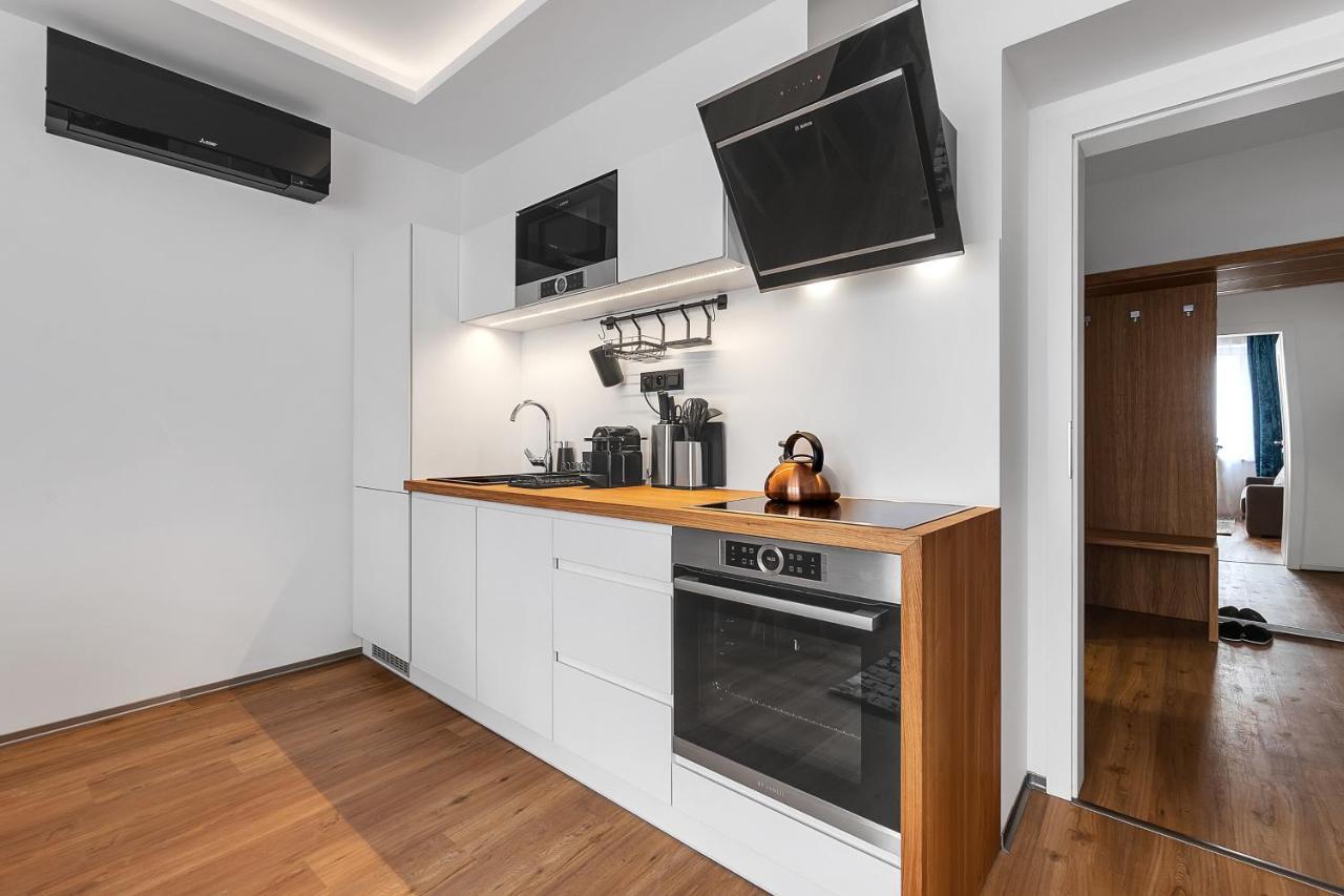 Nový designový apartmán s klimatizací Rychnov nad Kneznou Exterior foto